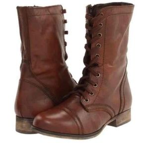 Brand New Brown Steve Madden Troopa
